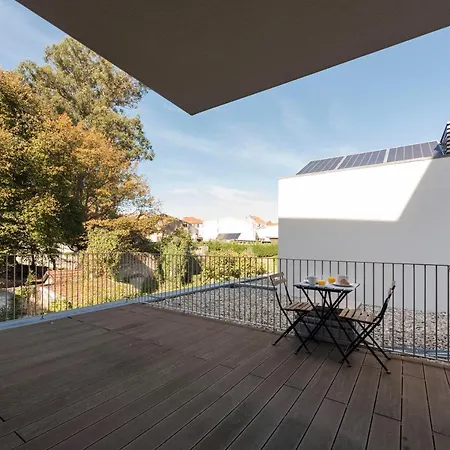 Lovelystay - Primrose 2br Flat With Free Parking, Ac And Balcony *