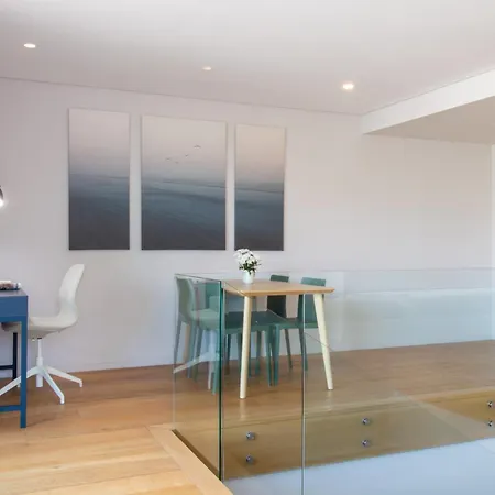 Primrose Deluxe 2br W Parking By Lovelystay *