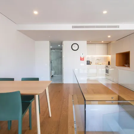 Lovelystay - Primrose 2br Flat With Free Parking, Ac And Balcony *