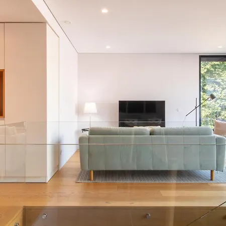 Lovelystay - Primrose 2br Flat With Free Parking, Ac And Balcony Lejlighed Porto