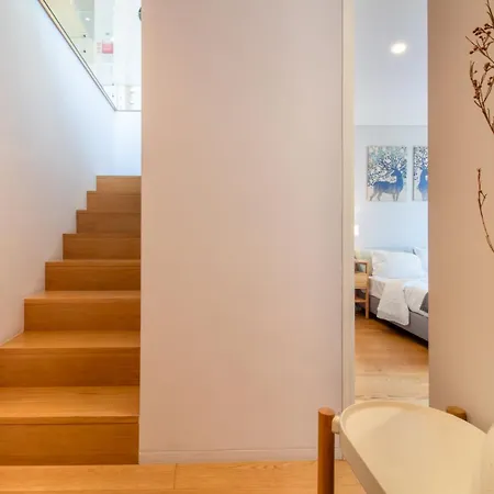 Lovelystay - Primrose 2br Flat With Free Parking, Ac And Balcony *