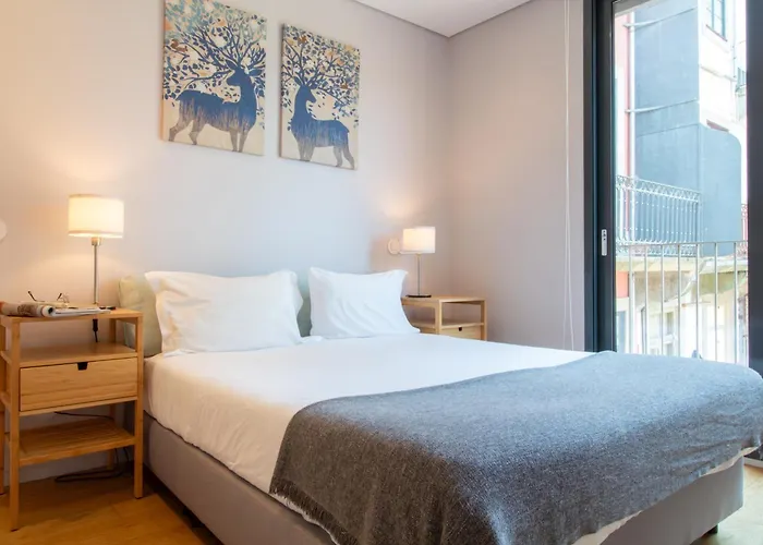 Lovelystay - Primrose 2br Flat With Free Parking, Ac And Balcony Διαμέρισμα Πόρτο