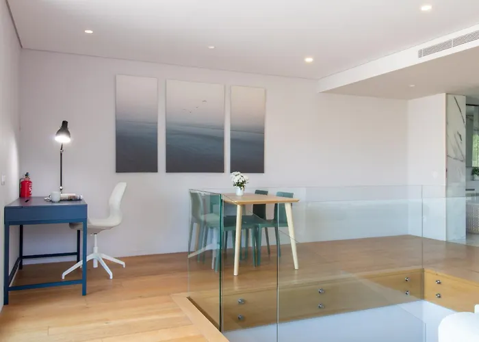 Lovelystay - Primrose 2br Flat With Free Parking, Ac And Balcony *